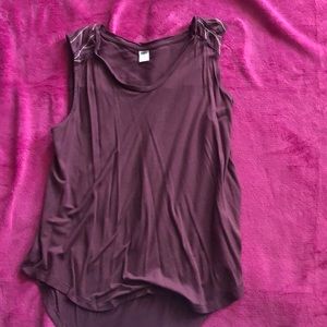 burgundy wide shoulder tank top